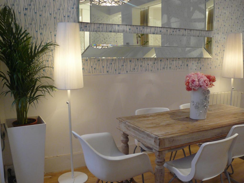 Apartamentos Manzana Мадрид Номер фото