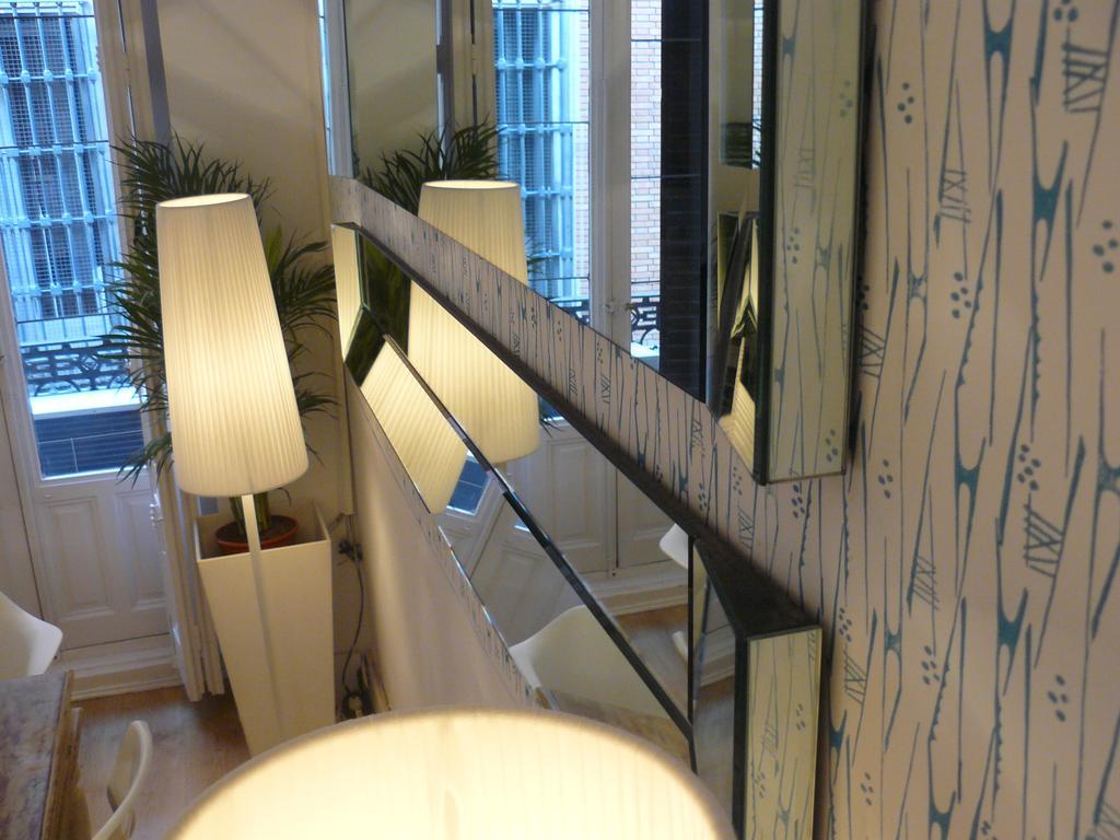 Apartamentos Manzana Мадрид Номер фото
